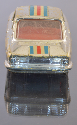 Illustration for article titled French Friday - Corgi Simca 1000 Coupé